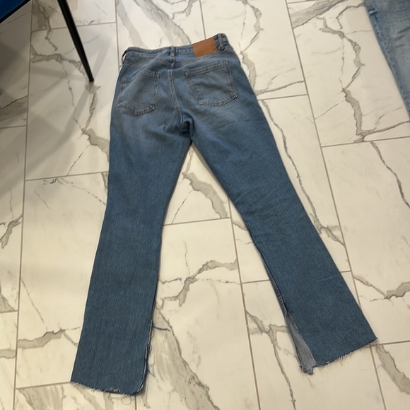 Zara Jean - Picture 5 of 5